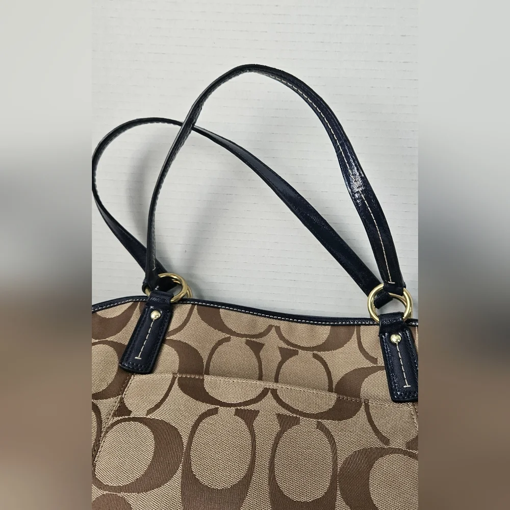 Coach Navy Signature‎ Stripe Pocket Tote Shoulder Bag